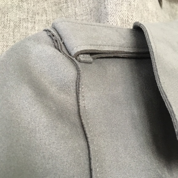 H&M Suede-like Drape Top NWT Size 0 - Picture 7 of 7